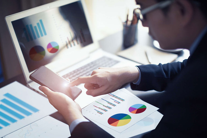 Fundamental vs technical analysis