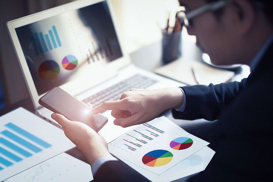 Fundamental vs technical analysis