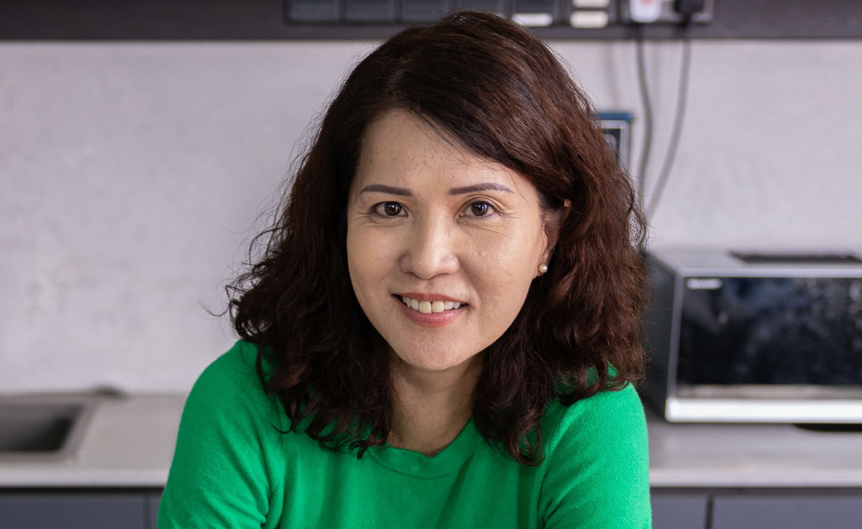 Dr. Shen Yiru
