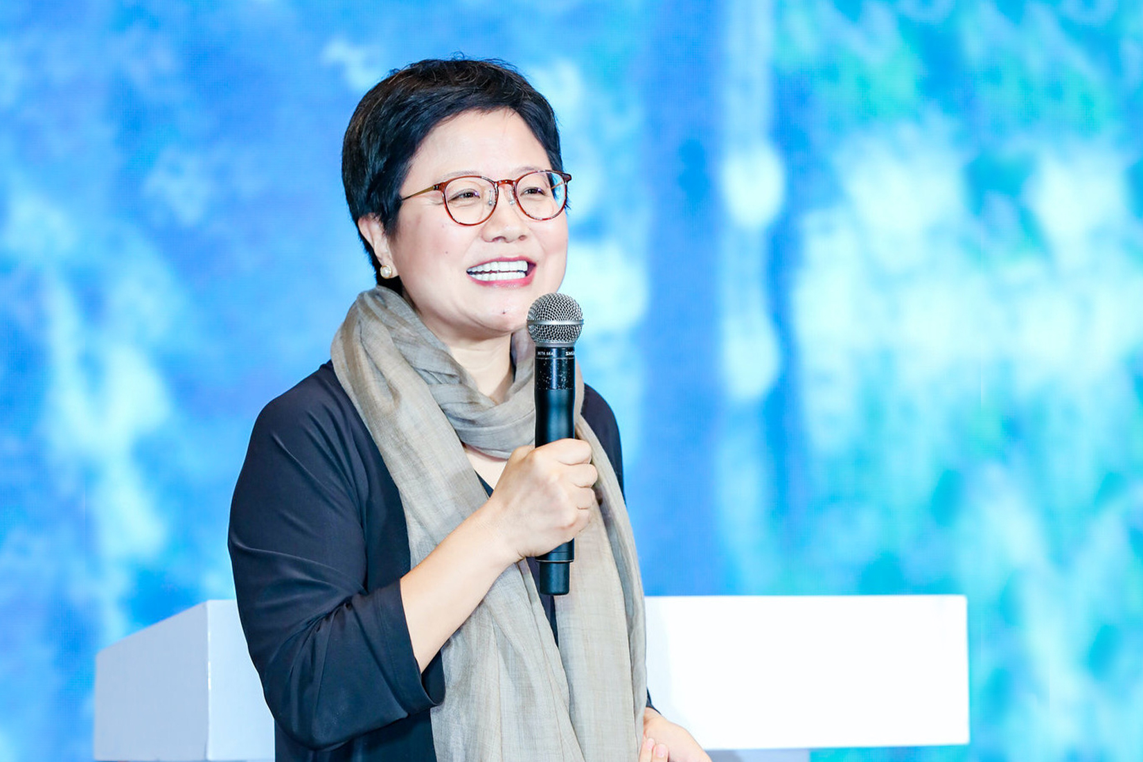 Founder of BOTTLOOP, Ms. Liu Xuesong