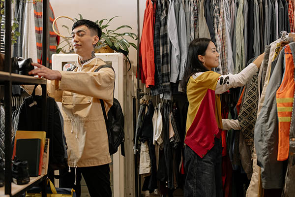 Ini 8 Thrift Shop Terbaik di Bandung, Dijamin Bikin Makin Keren