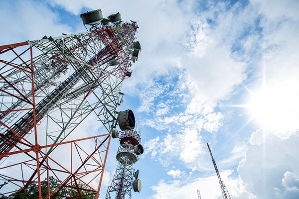 Persaingan Makin Ketat, Sektor Telekomunikasi Diramal Cerah 2022